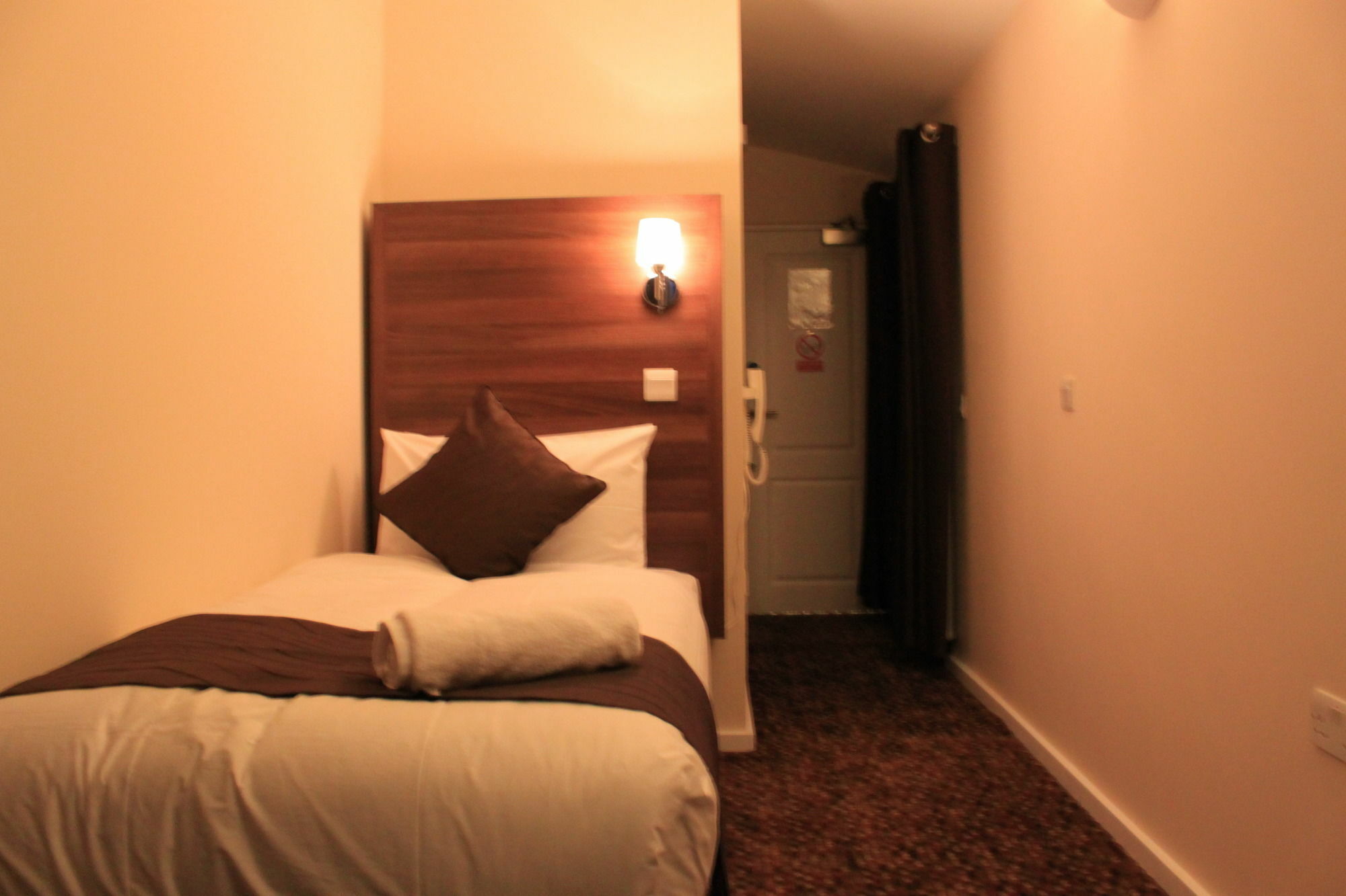 Prince Regent Hotel Excel London Exterior photo